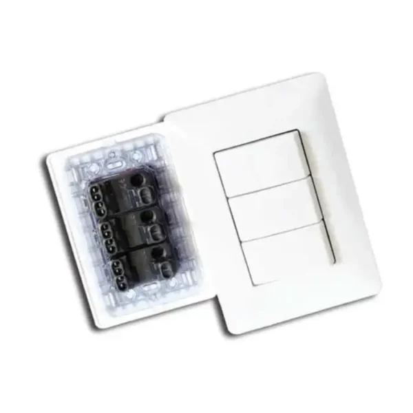 Interruptor triple línea “ABITARE” color blanco diseño Italiano marca “Opalux”